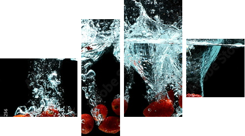 Owoce truskawkowe Splash na wodzie - Obraz czteroczęściowy, Fortyk