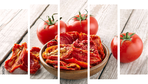Suszone i świeże pomidory - Obraz pięcioczęściowy, Pentaptyk