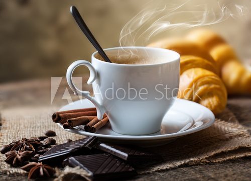 Fototapeta Czarna kawa, filiżanka fasoli