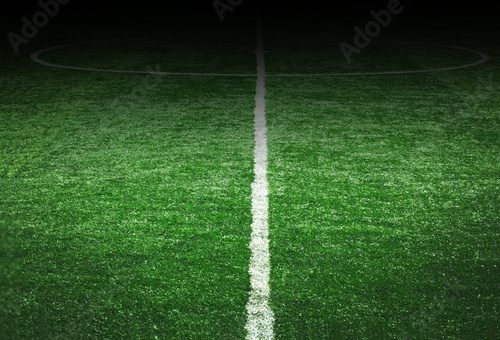 Fototapeta Dynamiczny widok boiska nocą