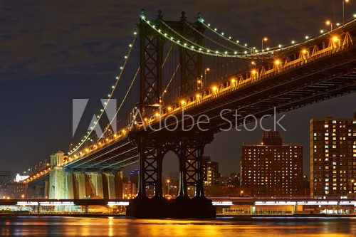 Fototapeta Manhattan most i linia horyzontu widok od Brooklyn przy nocą