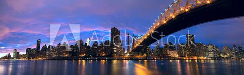 Fototapeta NYC Queensboro Bridge i Manhattan skyline panorama o zmierzchu