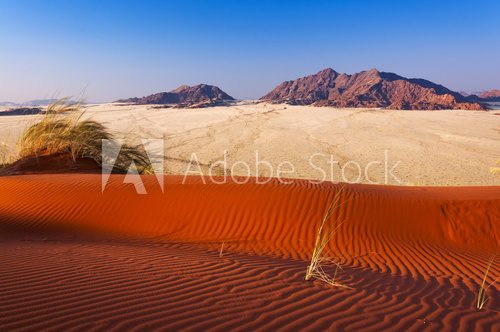 Fototapeta Szczegół czerwone góry w Namibia i diuna, Afryka