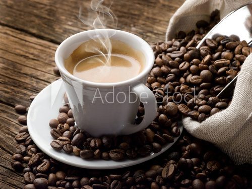 Obraz gorąca kawa - parzona kawa
