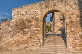 Fototapeta brama miejska w Montefalco, Włochy
