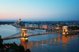 Fototapeta Budapest linia horyzontu przy nocą, Węgry.