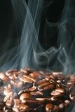 Fototapeta makro ziaren kawy w aromacie dymu