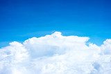 Fototapeta Niebieskie niebo i chmura Odgórny widok od samolotowego okno, natury backgrou