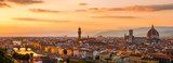 Fototapeta Panoramiczny widok Florencja miasto podczas złotego zmierzchu