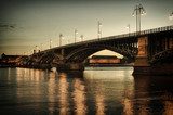 Fototapeta Theodor-Heuss-Bridge w Wiesbaden / Niemcy