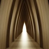 Fototapeta widok z błyszczącego, drewnianego korytarza