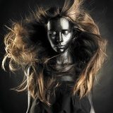 Obraz Piękna kobieta z czarną skórą