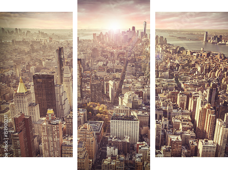 New York city skyline, wschód słońca w tle. - Obraz trzyczęściowy, Tryptyk