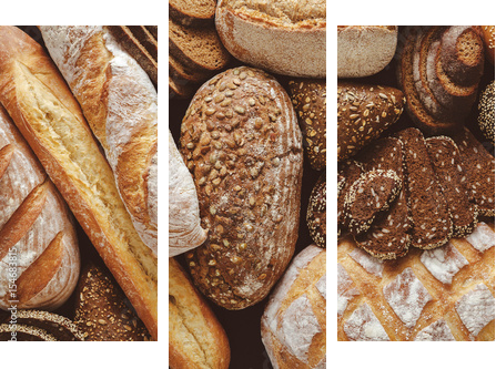 Chleb tła, widok z góry bochenków biały, czarny i żytni - Obraz trzyczęściowy, Tryptyk