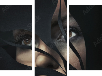 Witraż – tajemnicza postać kobiety - Obraz trzyczęściowy, Tryptyk