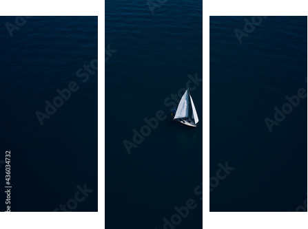 Dryfująca łódź - samotny rejs - Obraz trzyczęściowy, Tryptyk