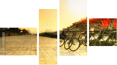 Xi'an / China - Mur miasta z rowerami - Obraz czteroczęściowy, Fortyk