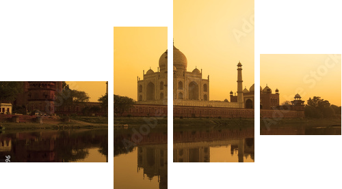 Taj Mahal zmierzchu odbicie, Yamuna rzeka. - Obraz czteroczęściowy, Fortyk