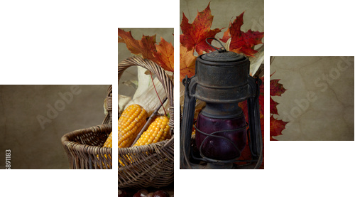 Jesień wciąż życie z nafty lampą i kukurudza w łozinowym koszu - Obraz czteroczęściowy, Fortyk