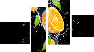 Pomarańcze w wodnym pluśnięciu, odosobnionym na czarnym tle - Obraz czteroczęściowy, Fortyk