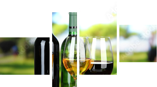 Butelki wina i kieliszki wina na jasnym tle - Obraz czteroczęściowy, Fortyk