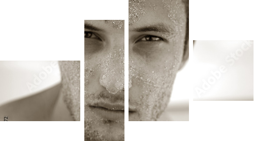 Portret odważny człowiek z piasku na twarzy - Obraz czteroczęściowy, Fortyk