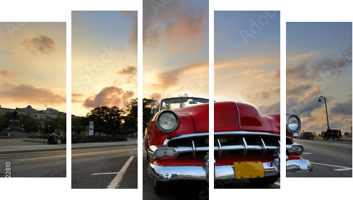 Czerwony samochód w Hawanie słońca - Obraz pięcioczęściowy, Pentaptyk