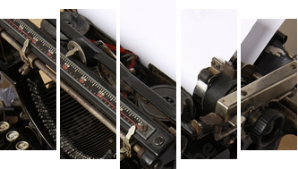 Maszyna do pisania z papierem rozproszonym - koncepcyjny obraz - Obraz pięcioczęściowy, Pentaptyk