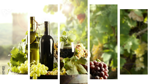 Wino z beczką i winnicą - Obraz pięcioczęściowy, Pentaptyk