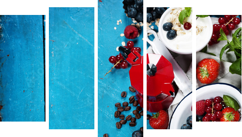 Zdrowe śniadanie - jogurt z musli i jagodami - zdrowie i - Obraz pięcioczęściowy, Pentaptyk